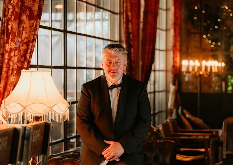 Dobar Izlazak & The Comedian predstavljaju: 40 godina Zuhre - Toast & Roast