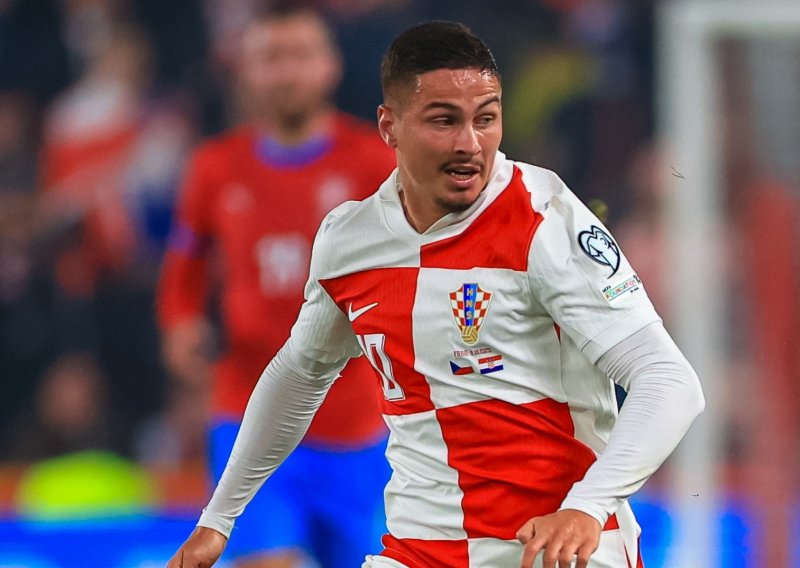 Vatreni se našao u velikom problemu; 'trune' na klupi jer ga Mourinho uopće ne doživljava