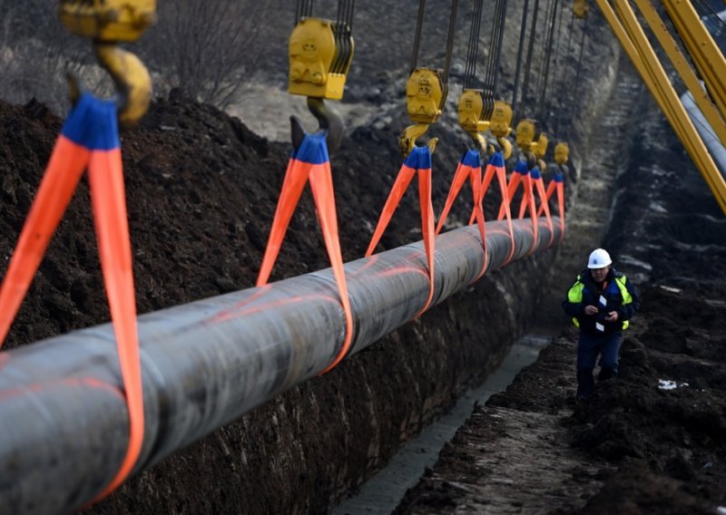 Bugarska u problemu s gorivom: 'Zalihe su dostatne za otprilike mjesec dana'