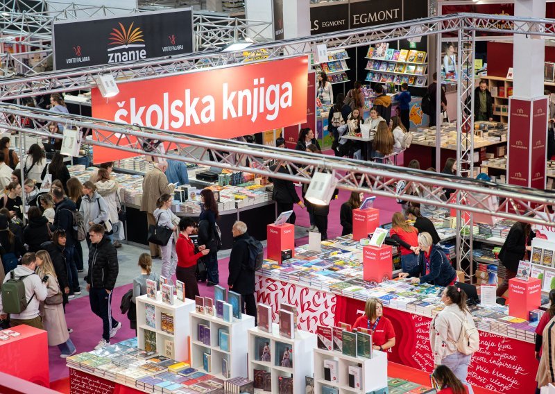 Na Interliberu predstavljena knjiga 'Moda - Povijest odijevanja, mode i modnog dizajna'