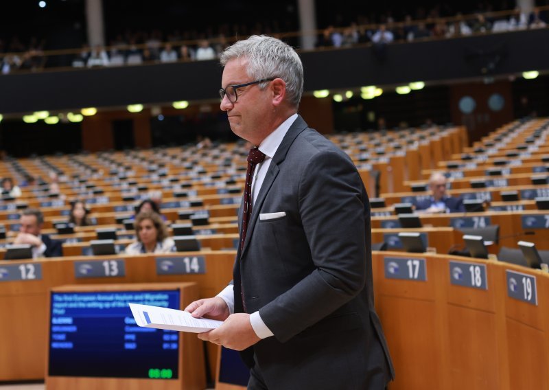 Europska komisija: Četiri zemlje pod migrantskim pritiskom, za Hrvatsku postoji rizik