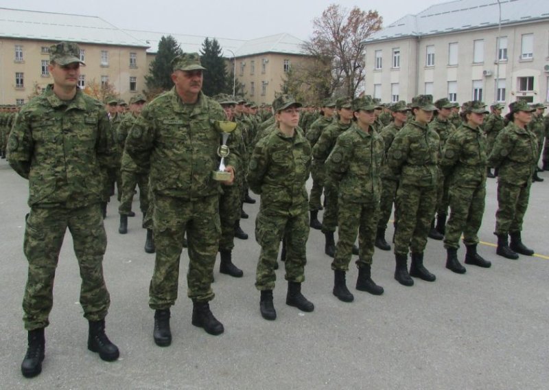 Kraj jedne ere: Zadnji naraštaj ročnika završio dragovoljno vojno osposobljavanje