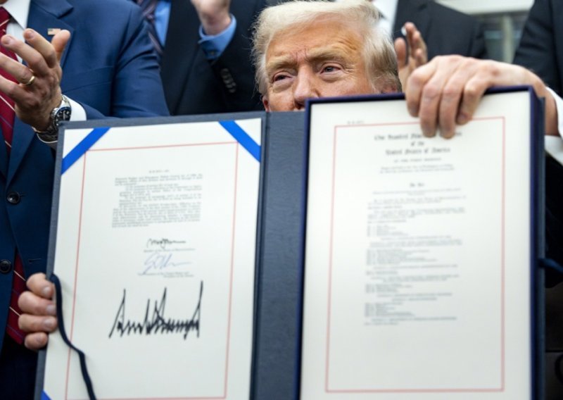 Trump potpisao zakon: Okončana najdulja blokada u povijesti američke vlade