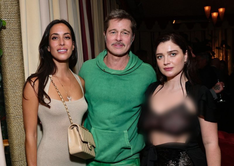 Brad Pitt nije mogao ostati imun na ovu haljinu svoje djevojke; ovaj kroj ne trpi nesavršenosti