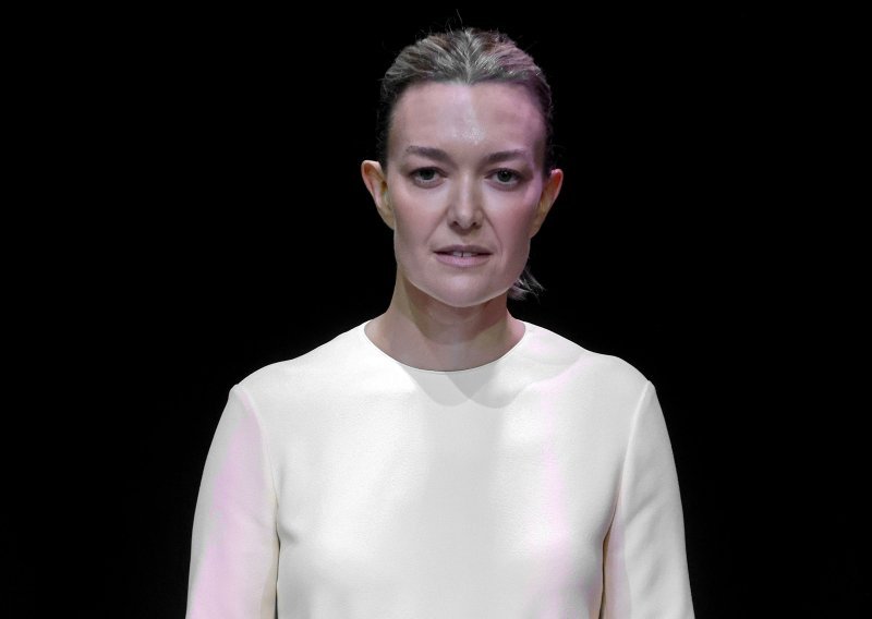 Šefica Zare zablistala u odijelu iz najiščekivanije kolekcije sezone