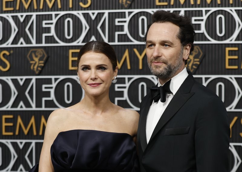 Zvijezda novog Netflixovog hita ljubi poznatu glumicu; njihova ljubavna priča uistinu je posebna