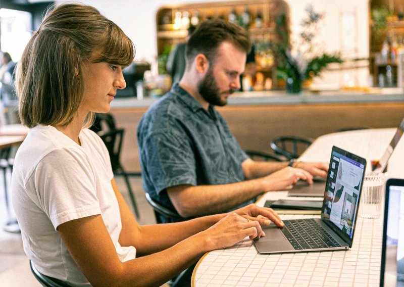 Google pokrenuo masovno uklanjanje piratskih knjižnica iz tražilice