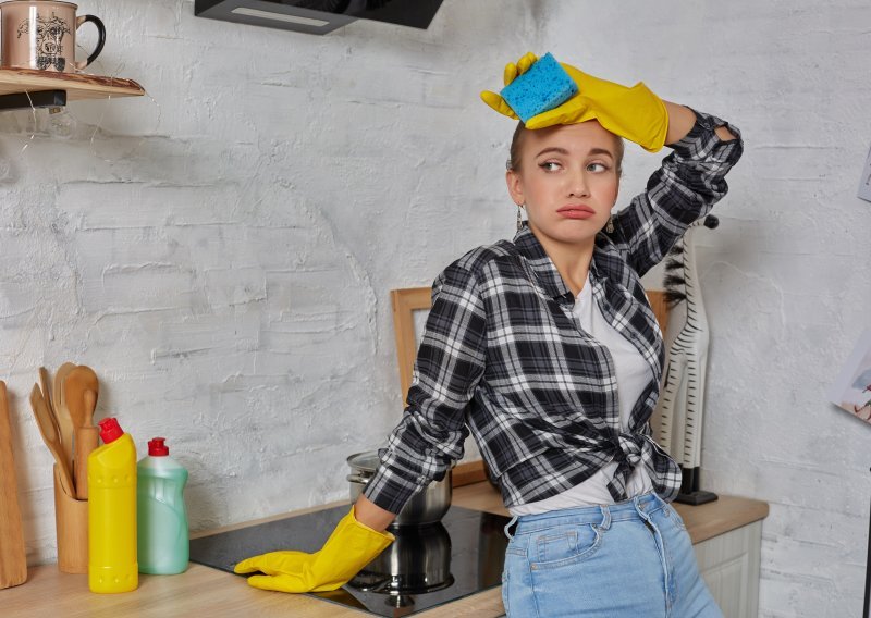 Gušite se u prašini? Stručnjaci otkrivaju najbolji način da je se riješite