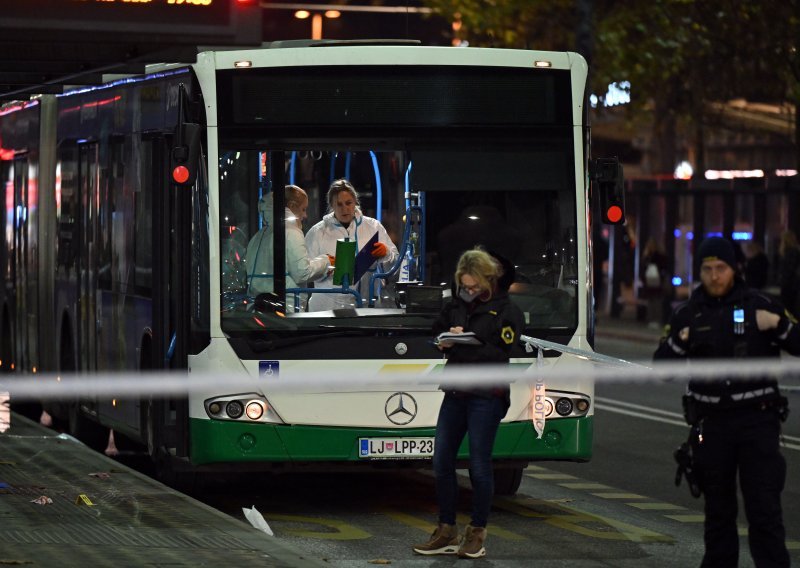 Brutalan napad u centru Ljubljane: Izboden vozač autobusa, bore mu se za život