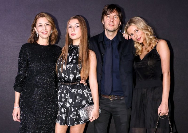 Ne zna se čiji je stajling bolji: Sofia Coppola s kćerima ukrala je svu pozornost