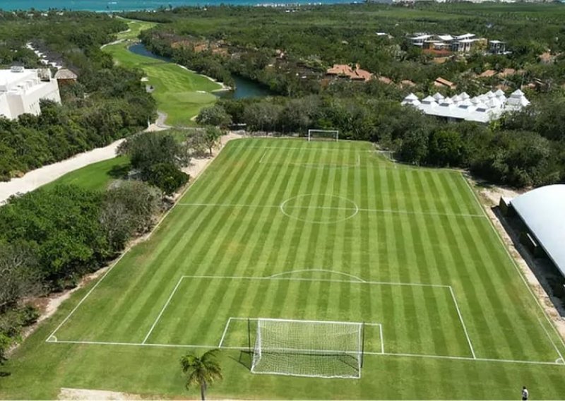 Francuzi umiru od smijeha! Pogledajte trening kamp koji im je ponudila FIFA za SP