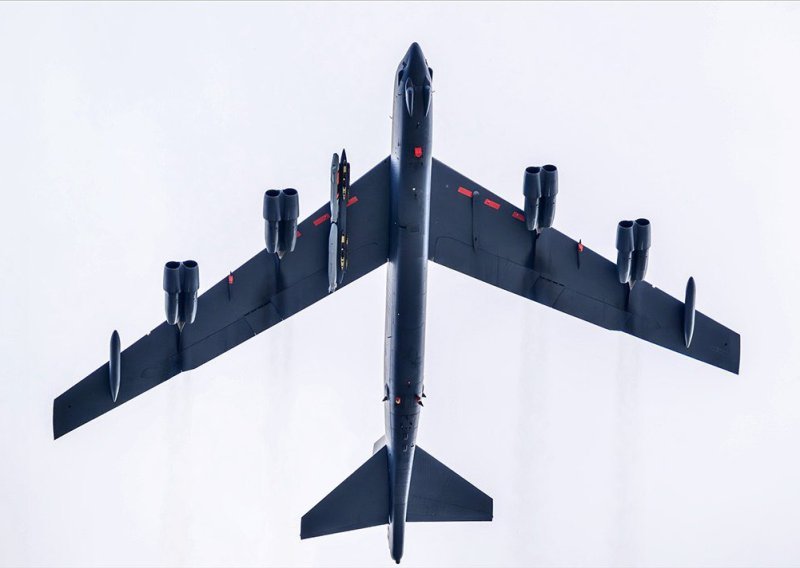 Amerikanci se pohvalili moćnom 'nevidljivom' raketom s nuklearnim oružjem