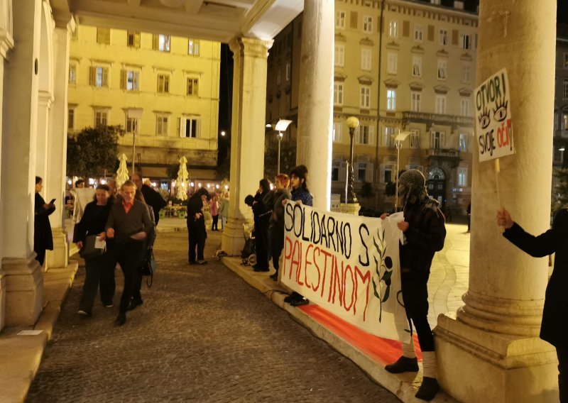 Aktivisti upali u riječki HNK i prekinuli premijeru plesne predstave izraelskog koreografa