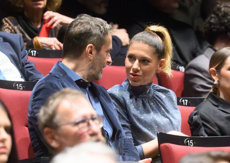 Jelena Perčin i Ante Gelo uživali na premijeri mjuzikla 'Cabaret'