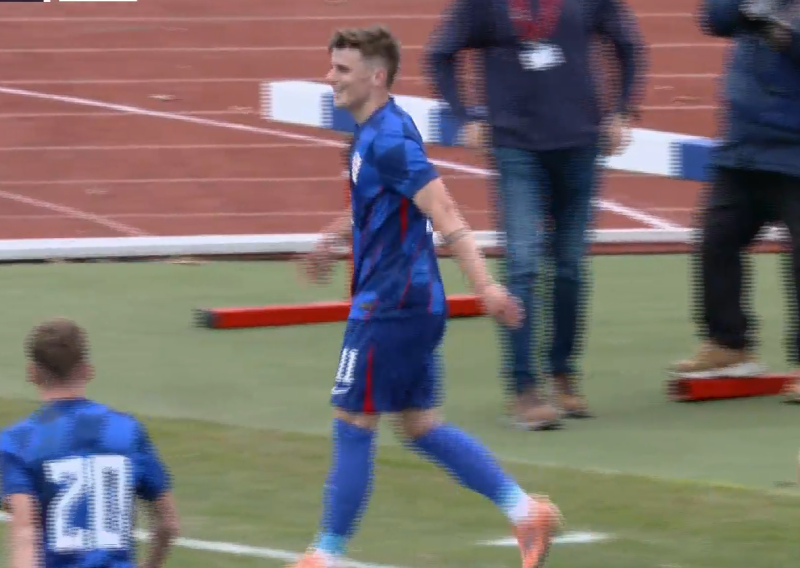Pogledajte sjajan gol Durdova za Hrvatsku; pogodio je iz teškog kuta