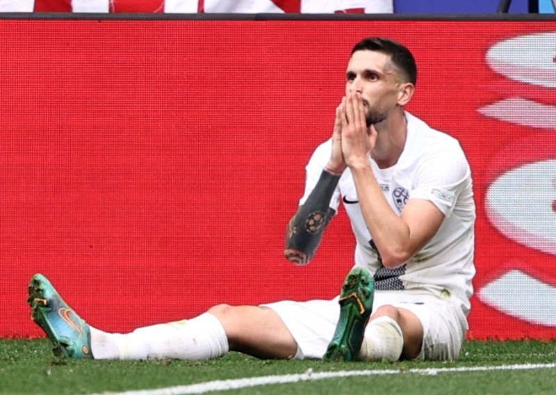 Bivši dinamovac odigrao vjerojatno najgorih sedam minuta ikad; nećete vjerovati koju ocjenu je dobio