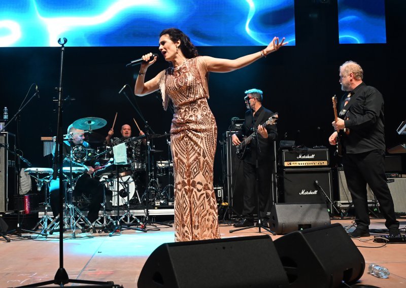 Održan najveći koncert hrvatskih izvođača u Frankfurtu: Pogledajte atmosferu