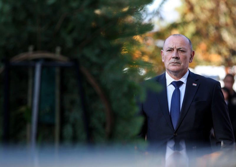 Medved: Vjerujem da će veliki broj ljudi doći u Vukovar i Škabrnju u Kolonu sjećanja