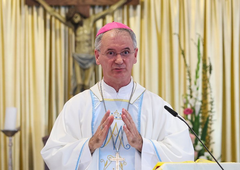 Kutleša poslao važnu poruku povodom Svjetskog dana siromaha