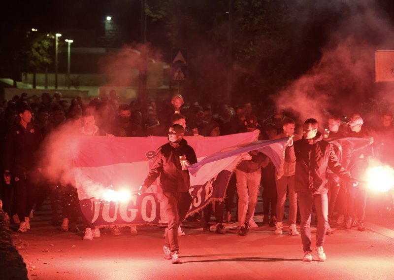 Torcida i Armada odale počast vukovarskim žrtvama
