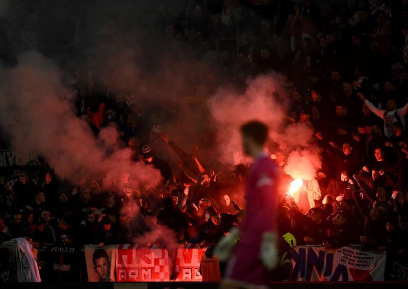 Policija otkrila detalje sačekuše za hrvatske navijače u Crnoj Gori