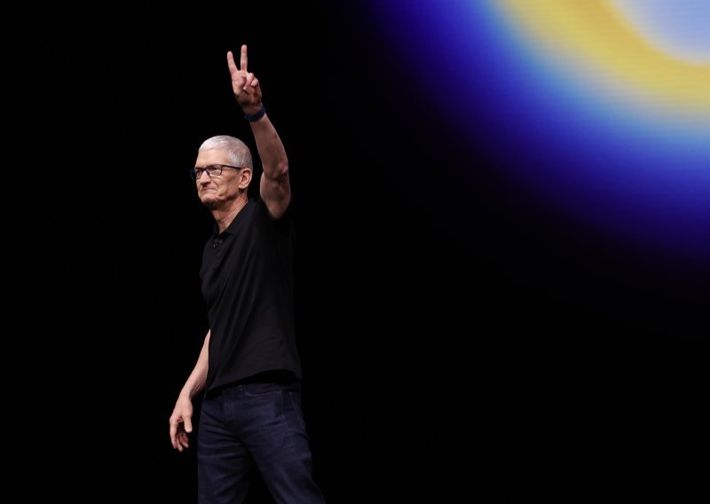 U Appleu počinje borba za tron: Evo tko bi mogao naslijediti Tima Cooka
