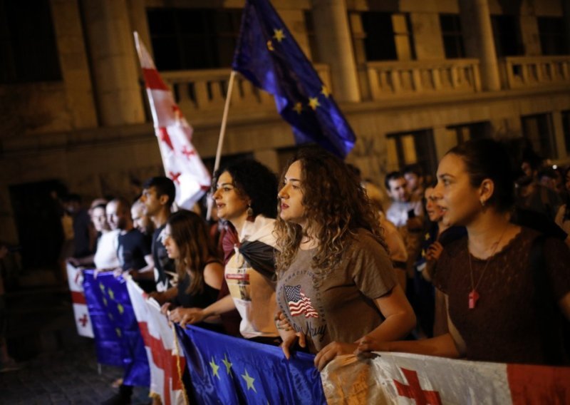 Bruxelles bijesan na europsku zemlju: Odsad je ova država kandidat samo na papiru