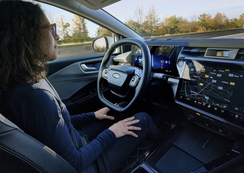 Ford donosi masama tehnologiju BlueCruise: Tehnologija vožnje bez upotrebe ruku na autocesti za 5 modela