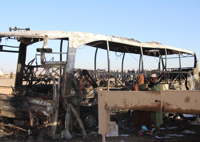 U autobusnoj nesreći poginulo 45 hodočasnika