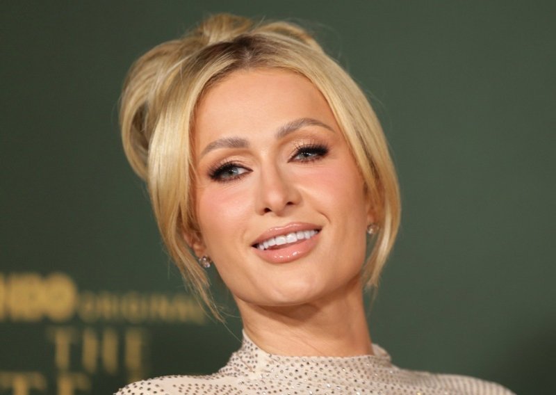 Paris Hilton mnogi povezuju s Epsteinom: Sada je otkrila i koja je poveznica