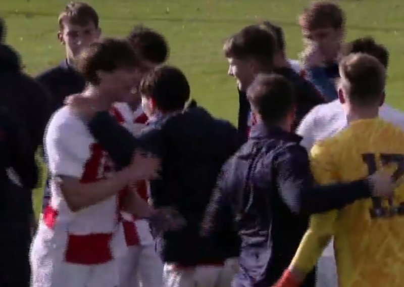 Čudesni preokret hrvatskih klinaca! S igračem manje zabili Nizozemcima tri komada i došli do velike pobjede