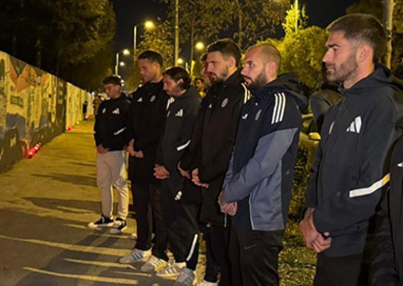 Igrači Hajduka odali počast žrtvama Vukovara: Pogledajte kako je to izgledalo