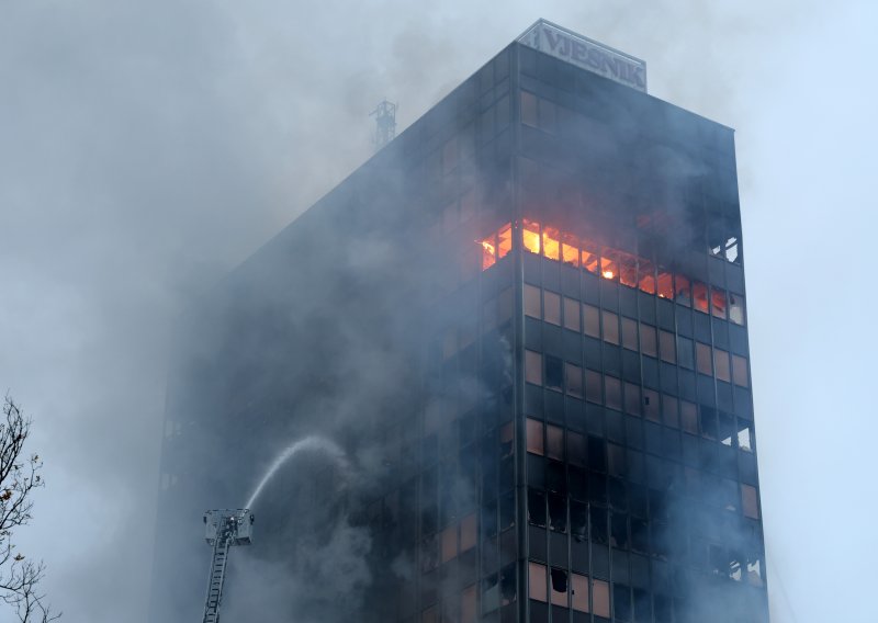 Stiglo ozbiljno upozorenje: 'Moglo bi doći do nekontroliranog urušavanja Vjesnika, dovoljan je jači vjetar'