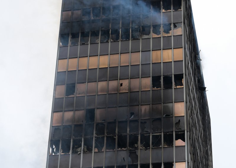 Jembrih: Ulazak u zgradu još nije siguran, pred vatrogascima odluka