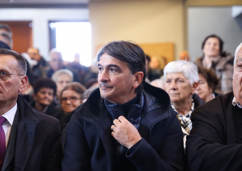 Dan nakon utakmice Zlatko Dalić odao počast žrtvama Škabrnje