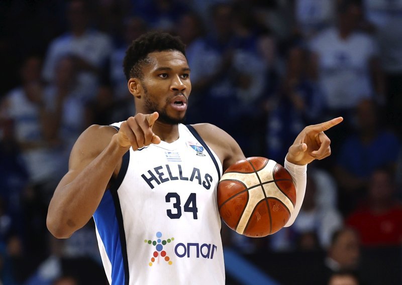 Giannis Antetokounmpo ozlijeđen: 'Mogu jedino reći da ne izgleda dobro'