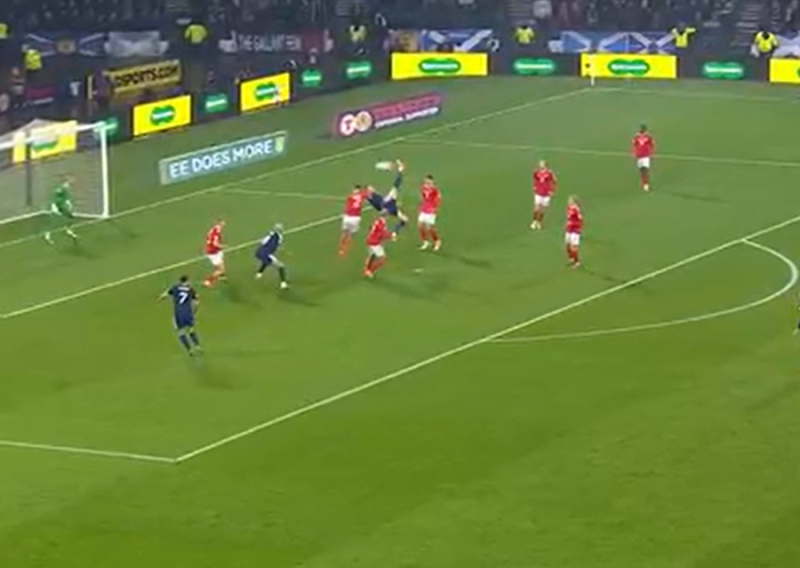 Pogledajte nevjerojatne škarice McTominaya kojim vodi Škotsku na Svjetsko prvenstvo