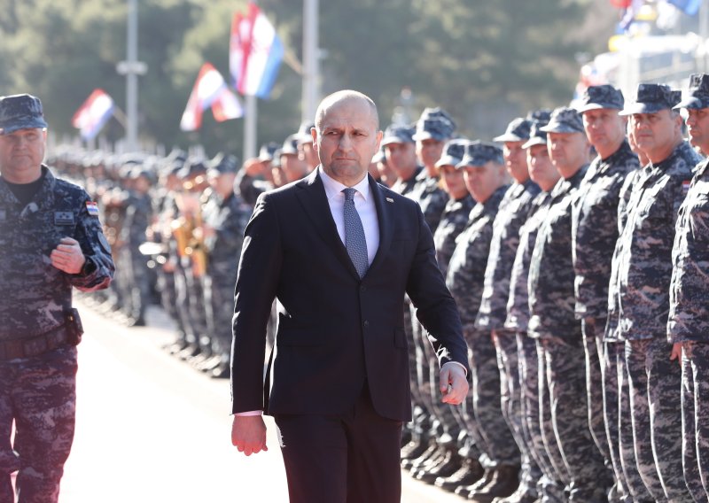 Država preuzima brodove Brodosplita: ‘Tražili su 20 milijuna više, dovršit ćemo ih u drugim brodogradilištima’