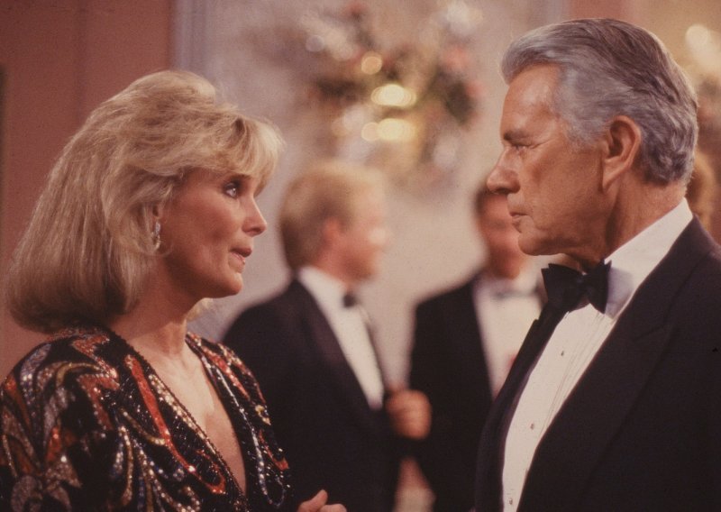 Zvijezda 'Dinastije' raspametila sve svojim mladolikim izgledom: Tko bi joj dao 83?