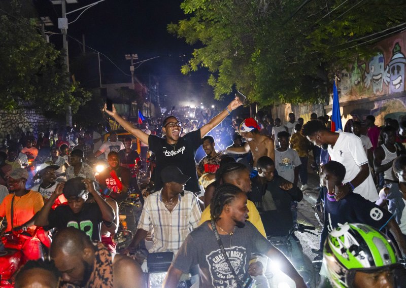 Izborili su Svjetsko prvenstvo, a izbornik im nikad nije bio u državi