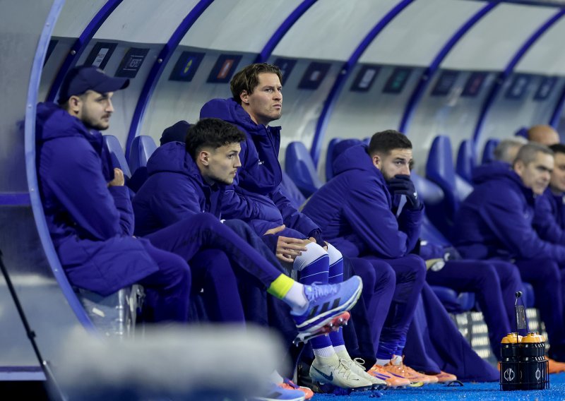 Miljenik Dinamovih navijača nema sreće; ozlijedio se na zagrijavanju