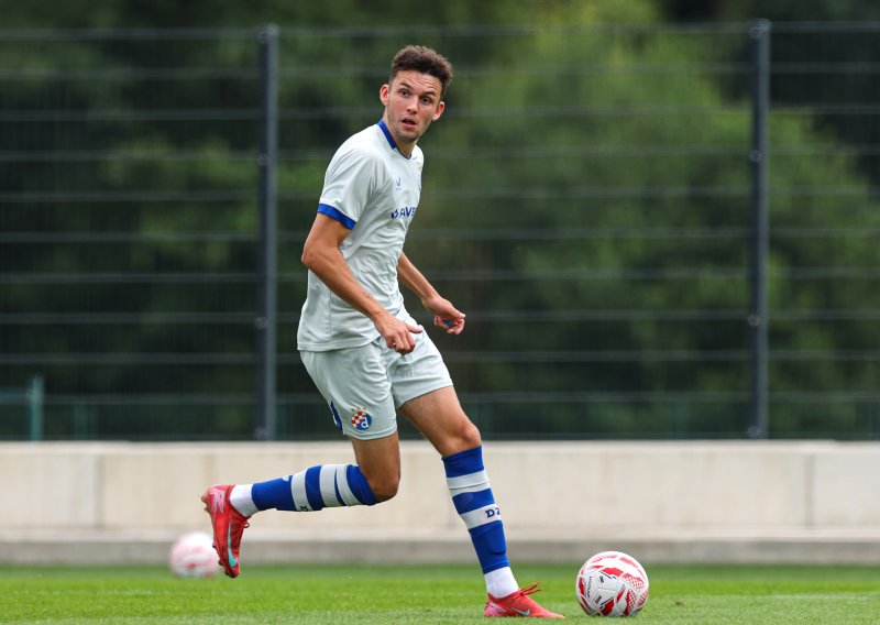 Bizarna situacija! Jučer igrao za reprezentaciju, manje od 24 sata kasnije asistirao i zabio za Dinamo