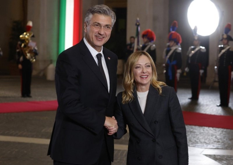 Ma, je li ovo moguće?: Giorgia Meloni zaintrigirala outfitom za susret s Plenkovićem