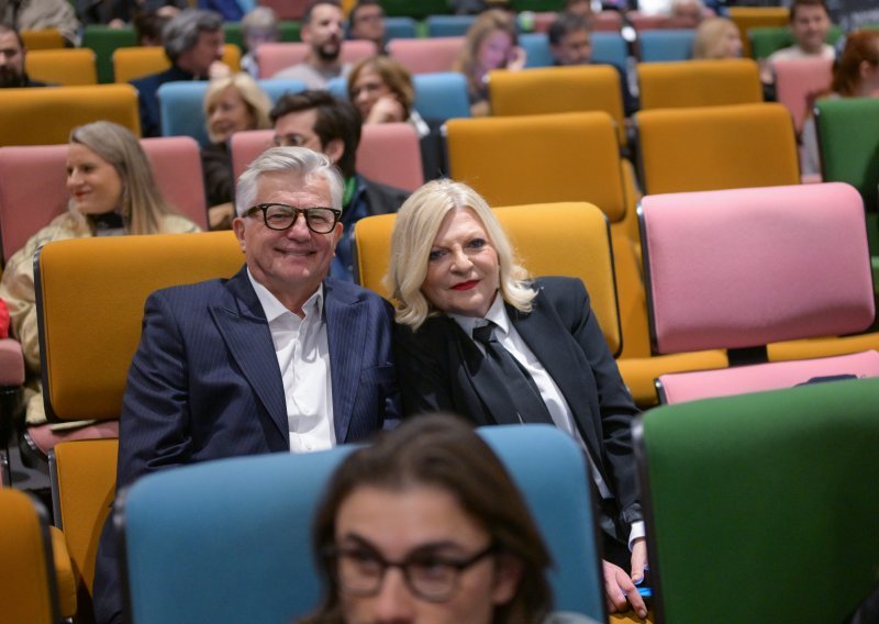 Dubravko Merlić i Željka Ogresta na važnu premijeru stigli u društvu sina i kćeri