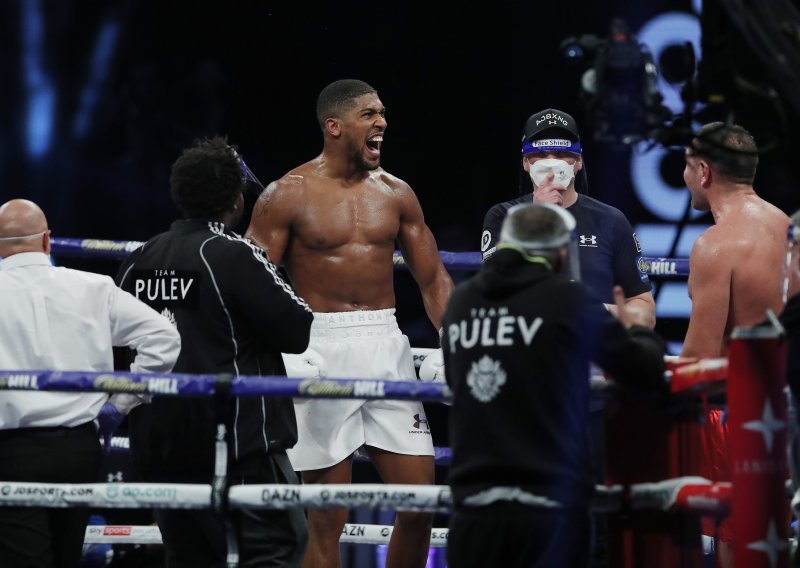 Otkriveno koliko će Joshua zaraditi za meč s YouTube zvijezdom