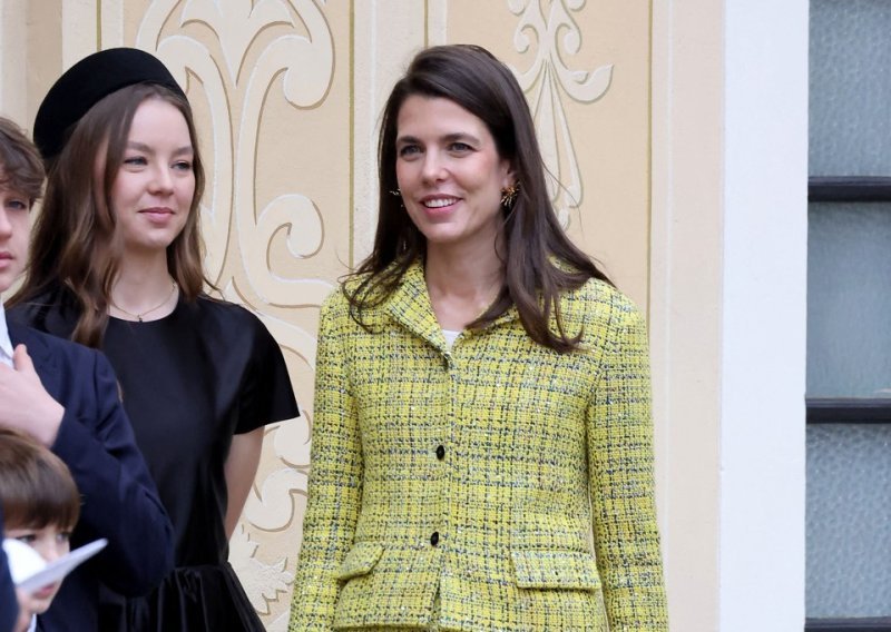 Unuka Grace Kelly sve je iznenadila modnim zaokretom. Odjenula neočekivano, ali se hit cipela nije odrekla