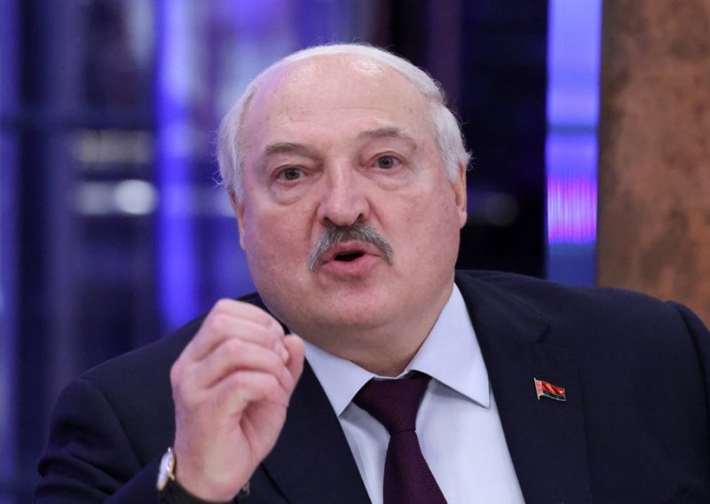 Lukašenko oslobodio dvojicu katoličkih svećenika, u sve je bio uključen Vatikan