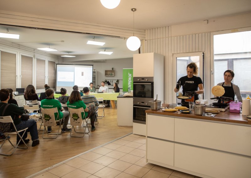 Greenpeace: 'Plinski štednjaci zagađuju domove, preporučuje se prelazak na električne'