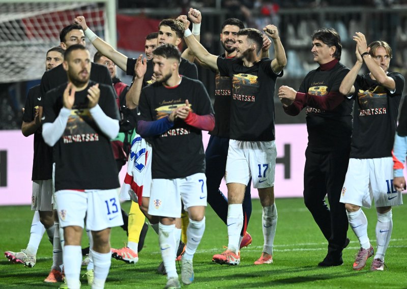 HNS predstavio službenog sponzora, a igrači na SP putuju u novom ruhu