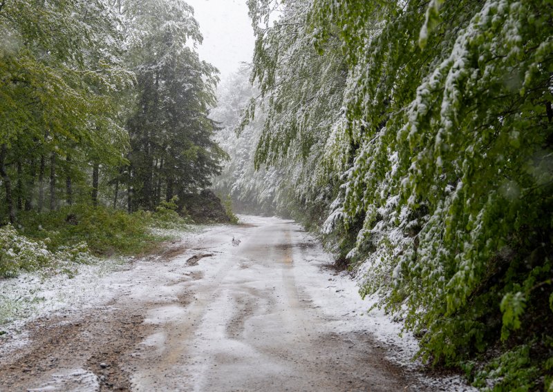 Pravi ugriz zime: Početak vikenda bit će oblačan, snježan i vjetrovit